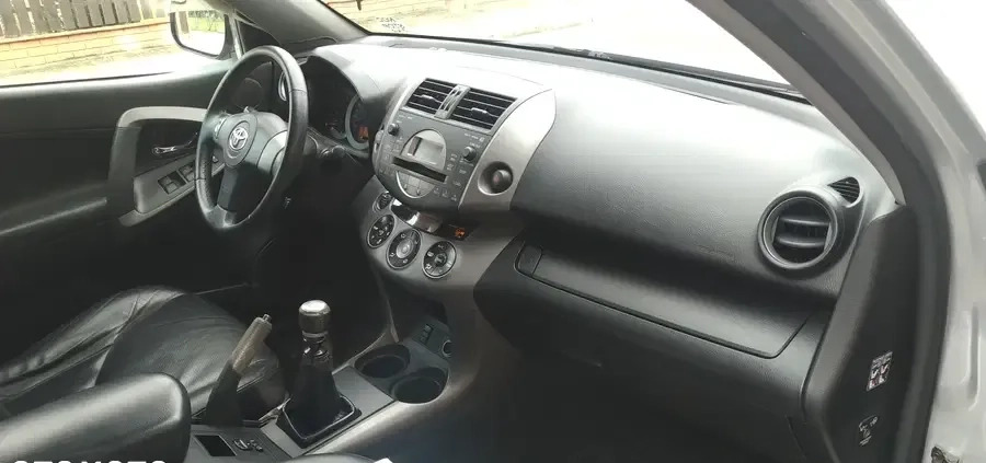 Toyota RAV4 cena 15500 przebieg: 185433, rok produkcji 2008 z Pszczyna małe 352